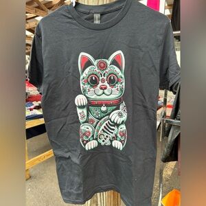 Black Lucky Cat Tee